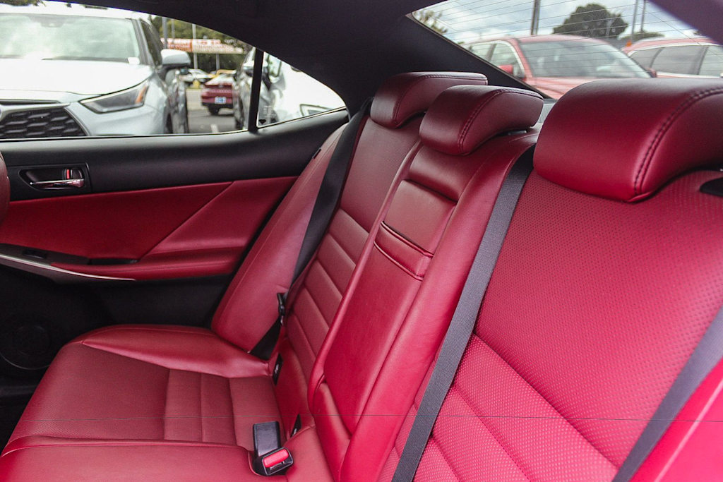 Thumbnail: 2015 Lexus IS - 11