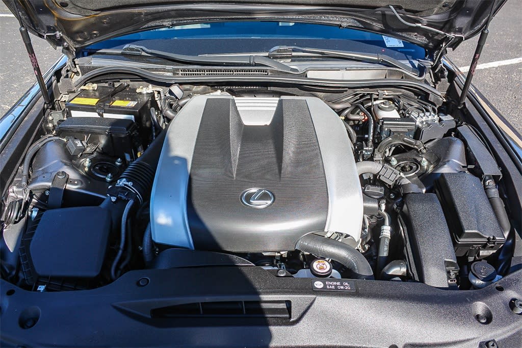 Thumbnail: 2022 Lexus IS - 8