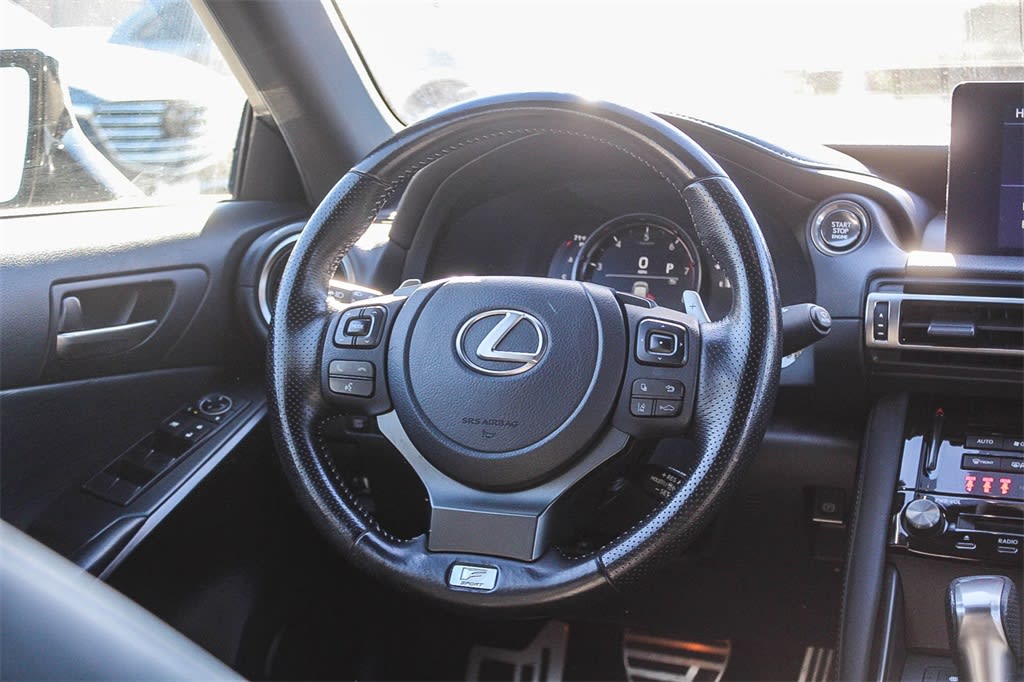 Thumbnail: 2022 Lexus IS - 12