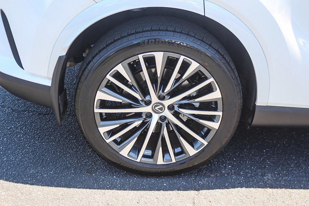 Thumbnail: 2024 Lexus RX - 7