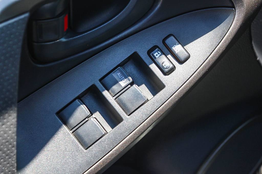 Thumbnail: 2009 Toyota RAV4 - 25