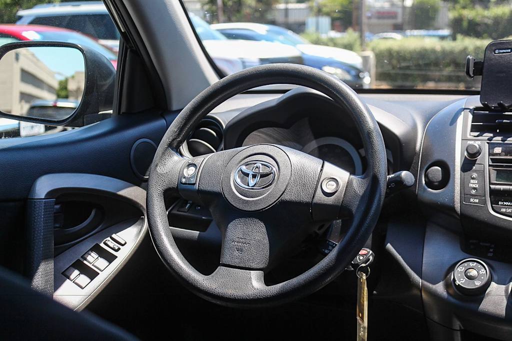 Thumbnail: 2009 Toyota RAV4 - 10