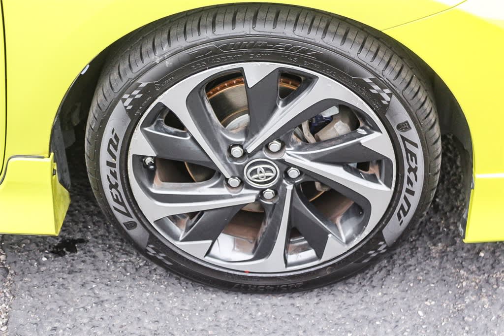 Thumbnail: 2018 Toyota Corolla iM - 20