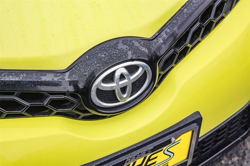 Thumbnail: 2018 Toyota Corolla iM - 22