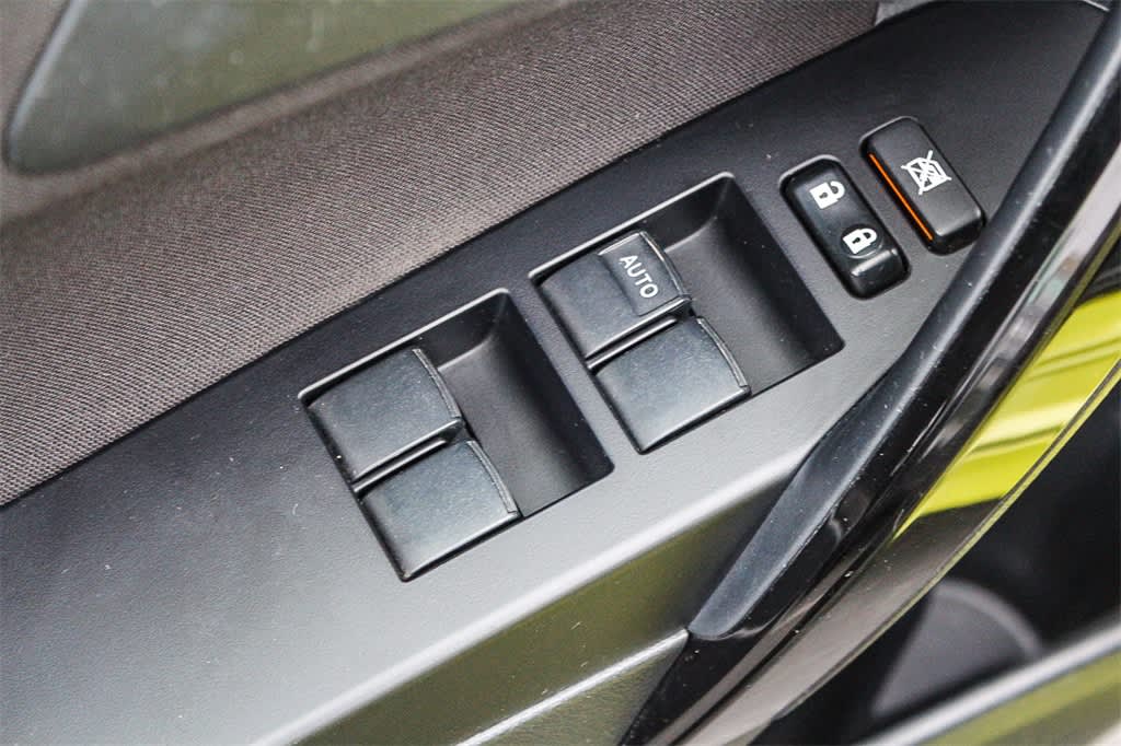 Thumbnail: 2018 Toyota Corolla iM - 24