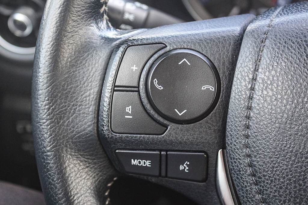 Thumbnail: 2018 Toyota Corolla iM - 29