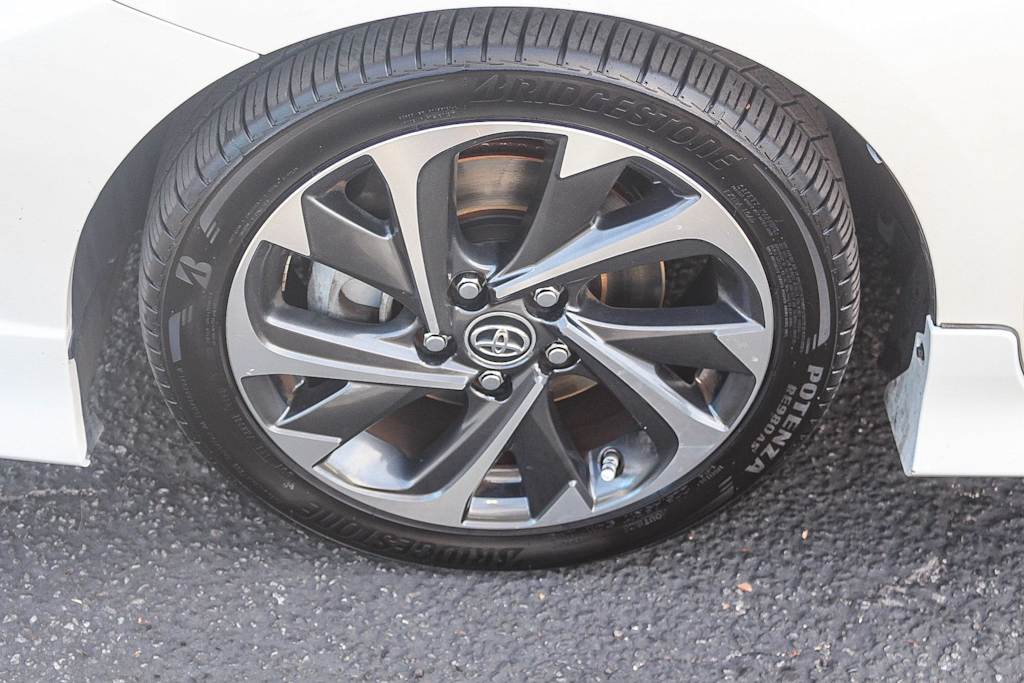 Thumbnail: 2018 Toyota Corolla iM - 22