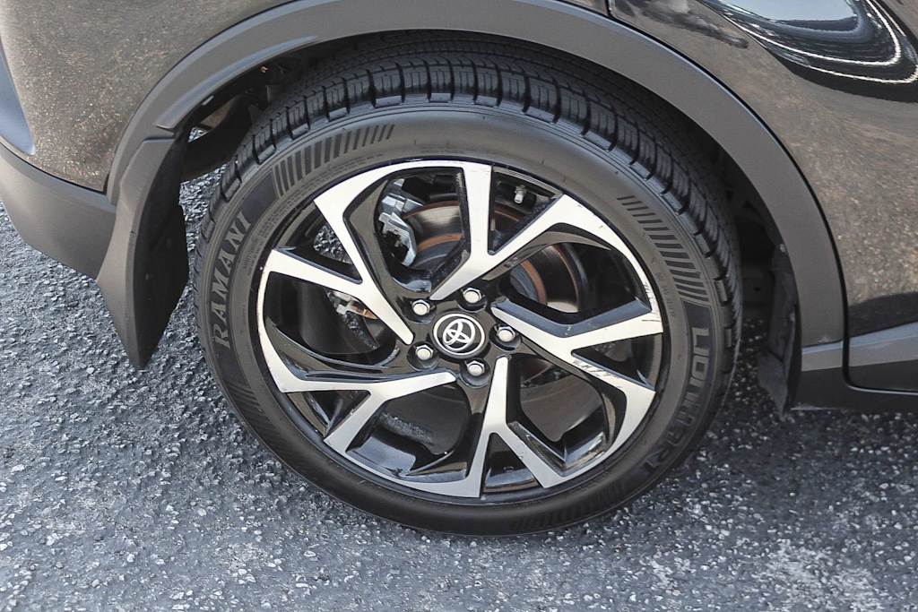Thumbnail: 2021 Toyota C-HR - 7