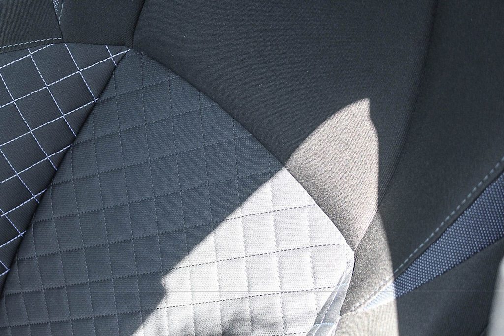 Thumbnail: 2021 Toyota C-HR - 10