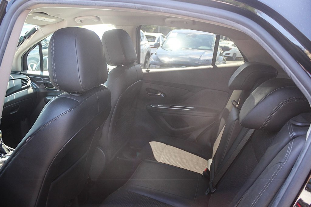 Thumbnail: 2020 Buick Encore - 10