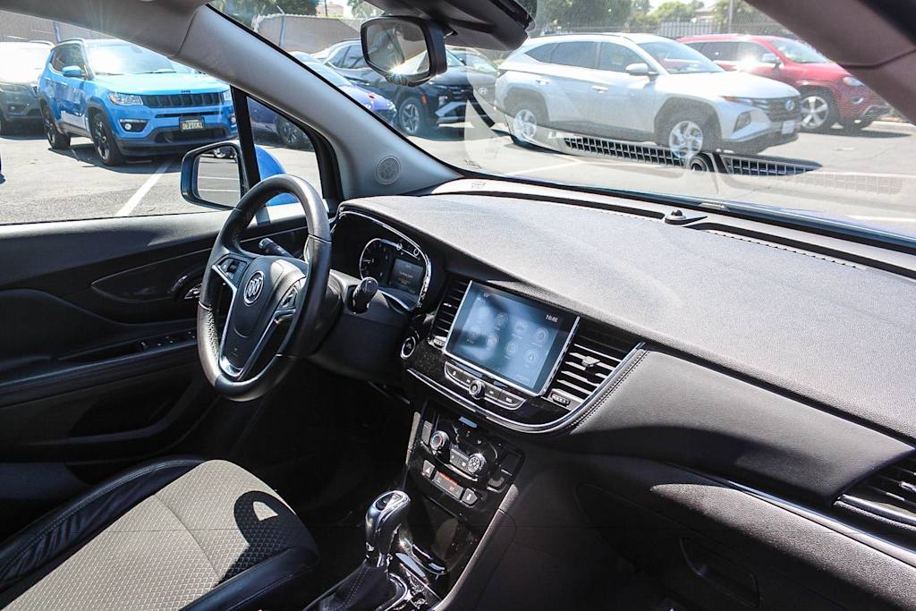 Thumbnail: 2017 Buick Encore - 11