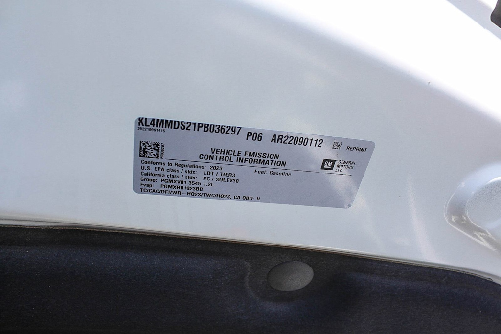 Thumbnail: 2023 Buick Encore GX - 18