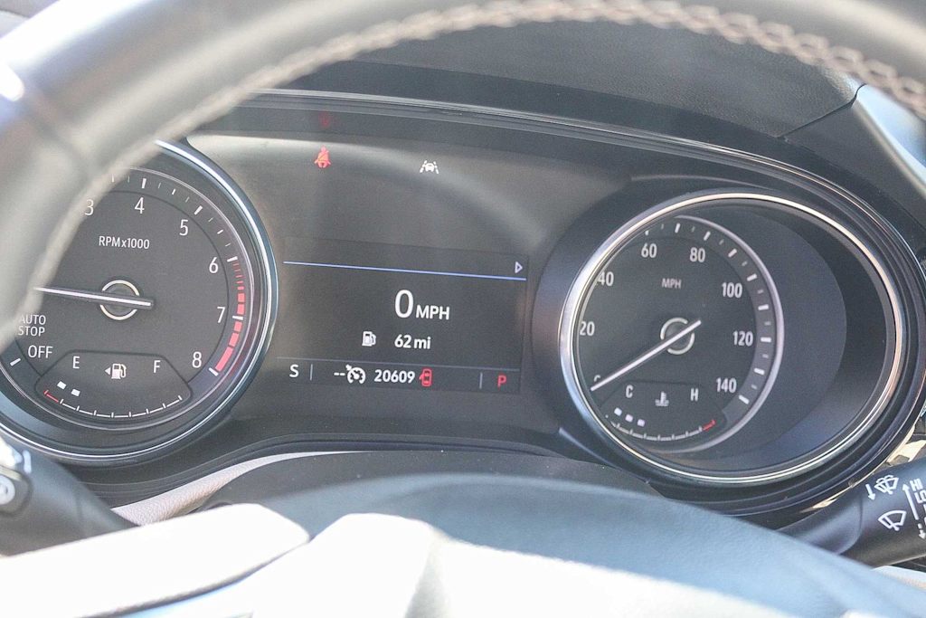 Thumbnail: 2023 Buick Encore GX - 16