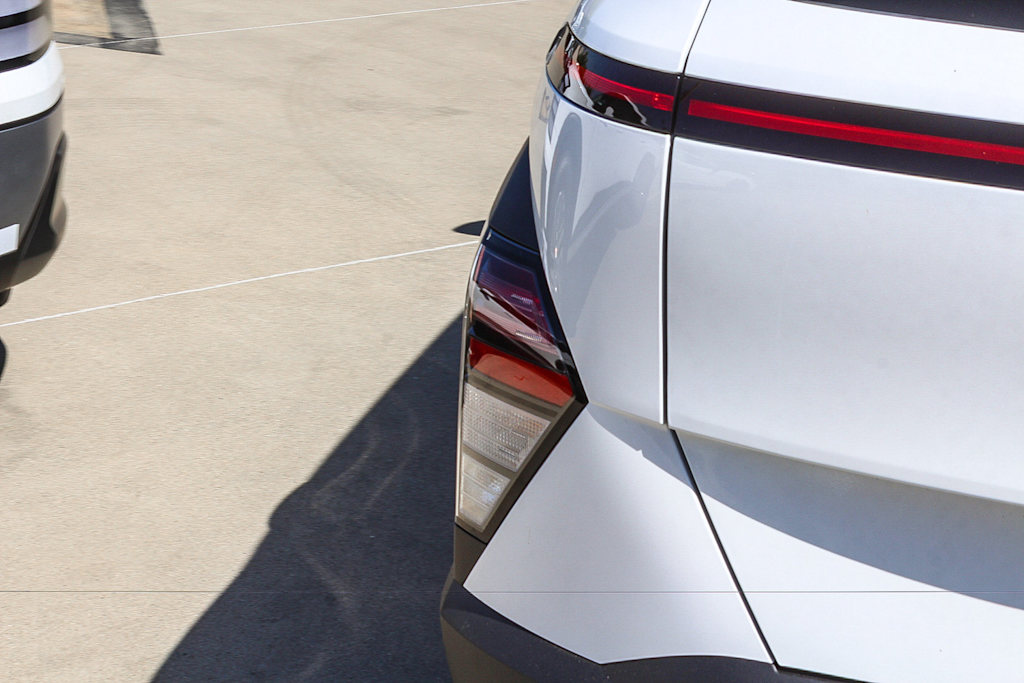 Thumbnail: 2027 Hyundai Kona - 10