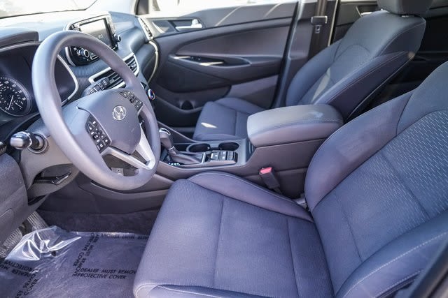2021 Hyundai Tucson SE 10