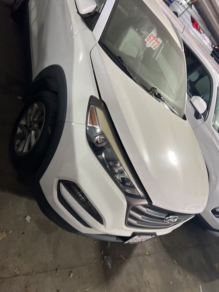 Thumbnail: 2016 Hyundai Tucson - 5