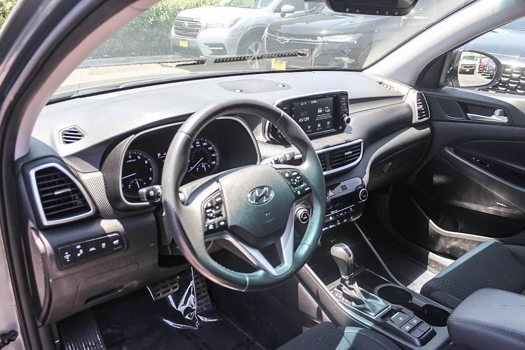Thumbnail: 2019 Hyundai Tucson - 12