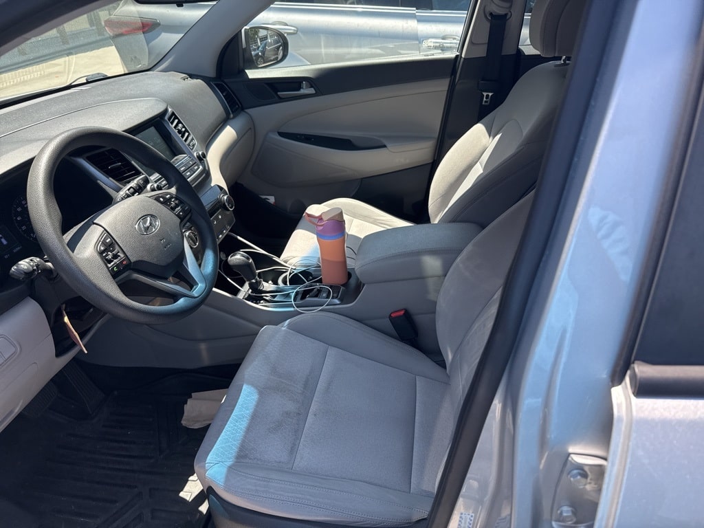 Thumbnail: 2018 Hyundai Tucson - 9