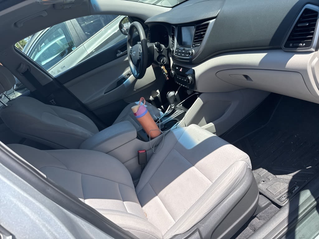 Thumbnail: 2018 Hyundai Tucson - 8