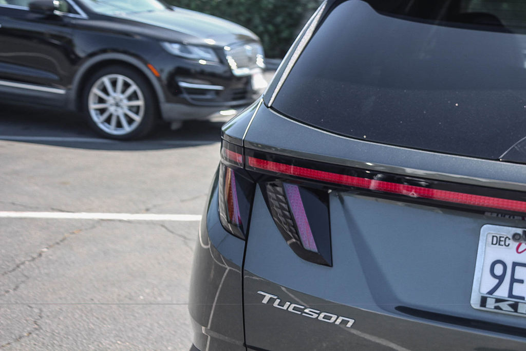 Thumbnail: 2023 Hyundai Tucson - 6
