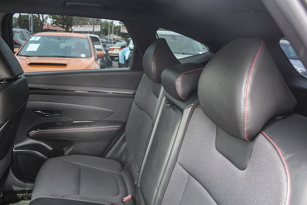 Thumbnail: 2023 Hyundai Tucson - 10