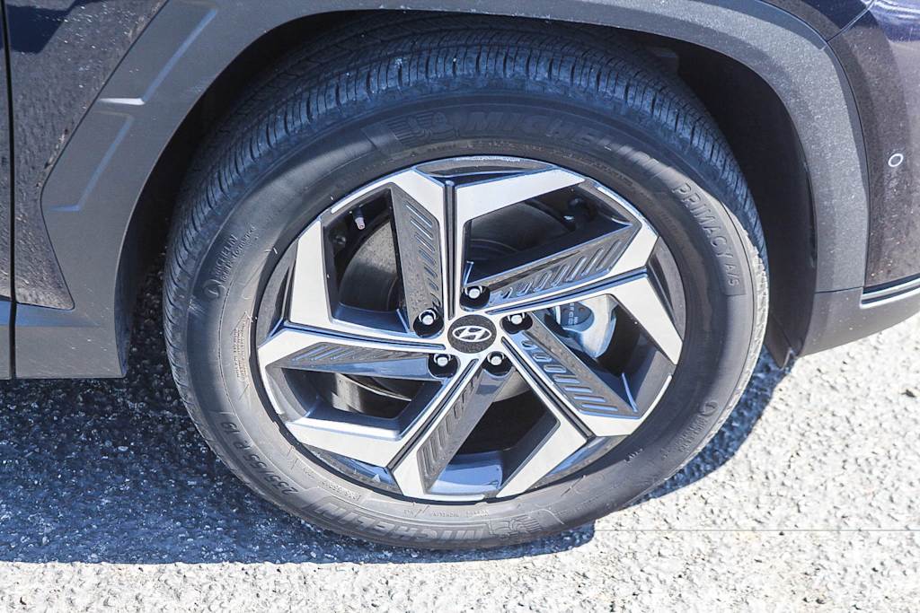 Thumbnail: 2023 Hyundai Tucson - 18