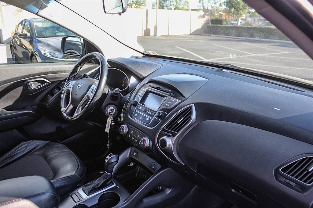 Thumbnail: 2014 Hyundai Tucson - 11