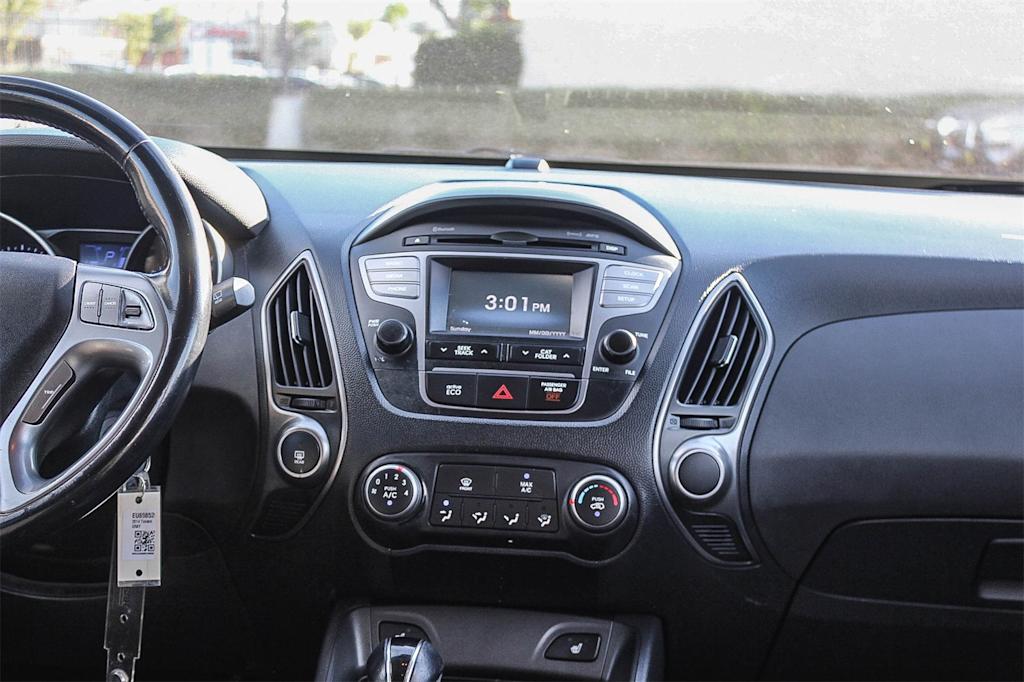 Thumbnail: 2014 Hyundai Tucson - 13