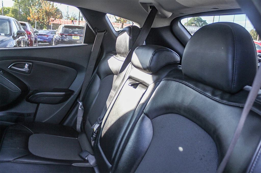 Thumbnail: 2014 Hyundai Tucson - 10