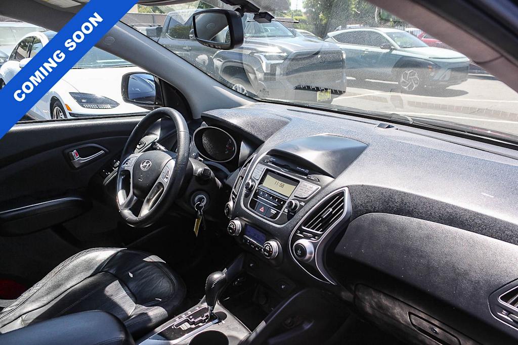 Thumbnail: 2011 Hyundai Tucson - 12