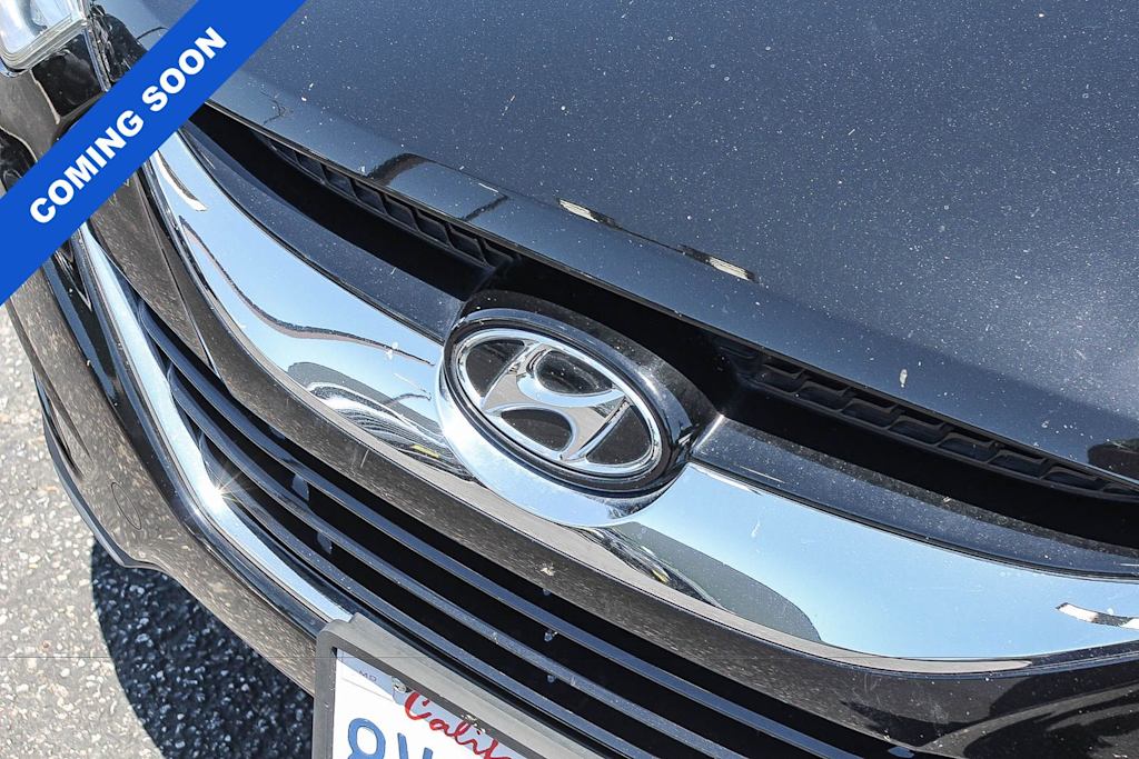 Thumbnail: 2011 Hyundai Tucson - 22