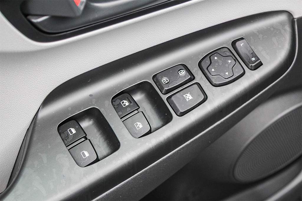 Thumbnail: 2023 Hyundai Kona - 28