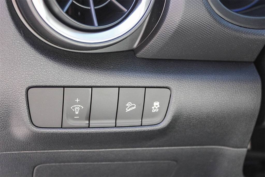 Thumbnail: 2023 Hyundai Kona - 29