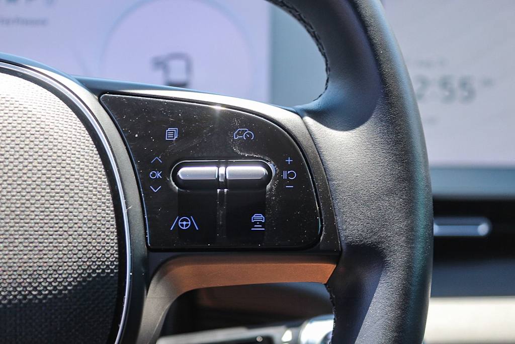 Thumbnail: 2024 Hyundai Ioniq 5 - 28