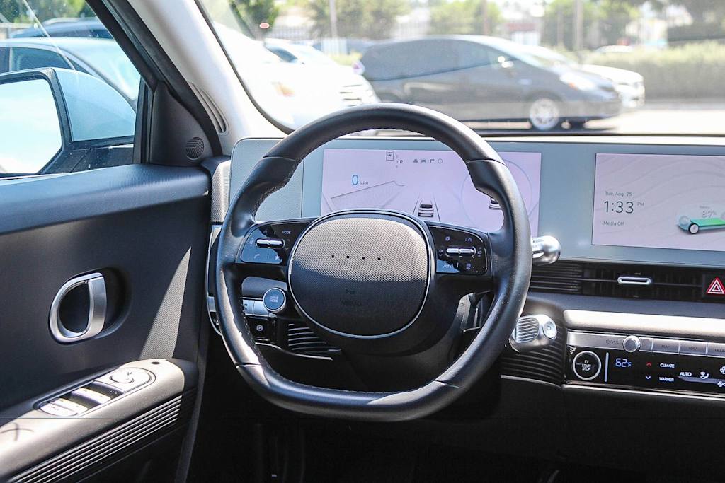 Thumbnail: 2024 Hyundai Ioniq 5 - 8