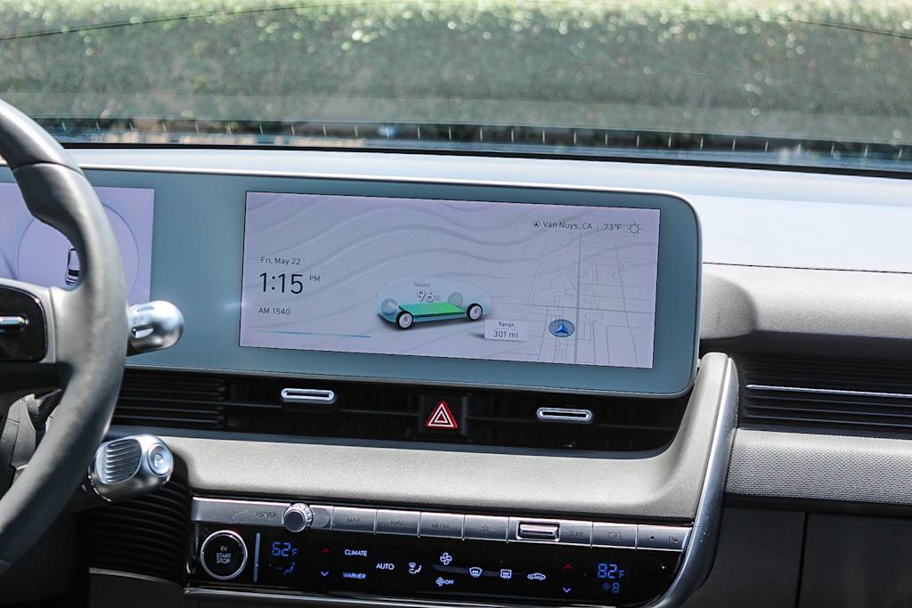Thumbnail: 2024 Hyundai Ioniq 5 - 24