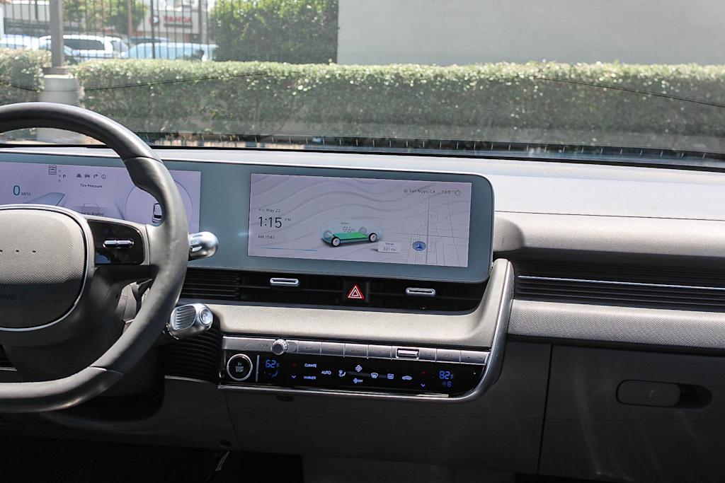 Thumbnail: 2024 Hyundai Ioniq 5 - 13