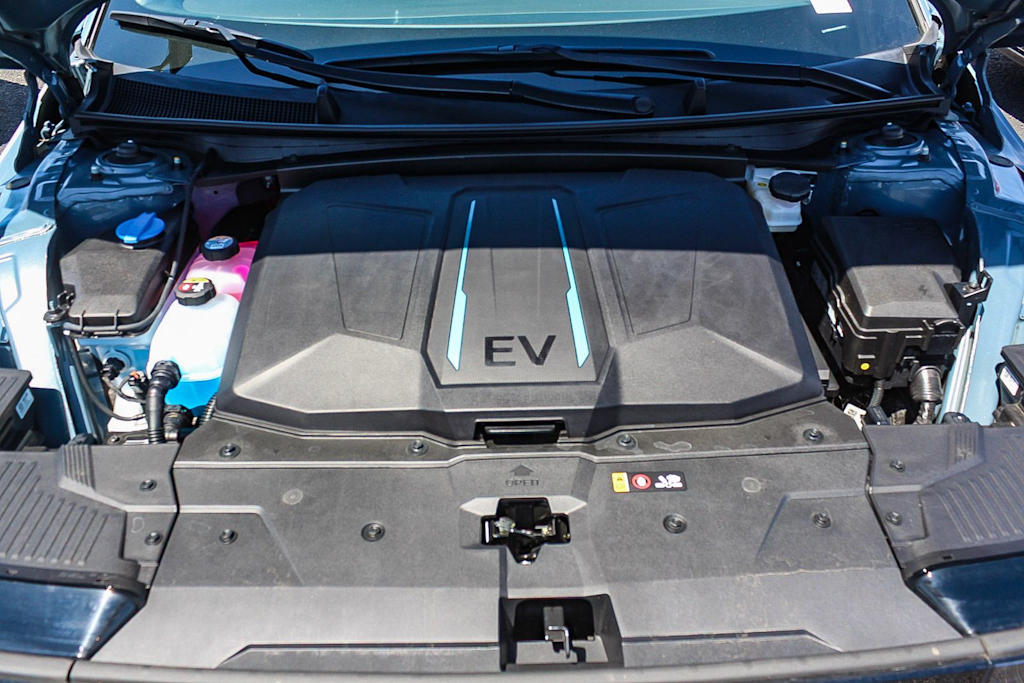 Thumbnail: 2024 Hyundai Ioniq 5 - 8