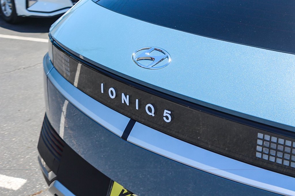 Thumbnail: 2024 Hyundai Ioniq 5 - 18