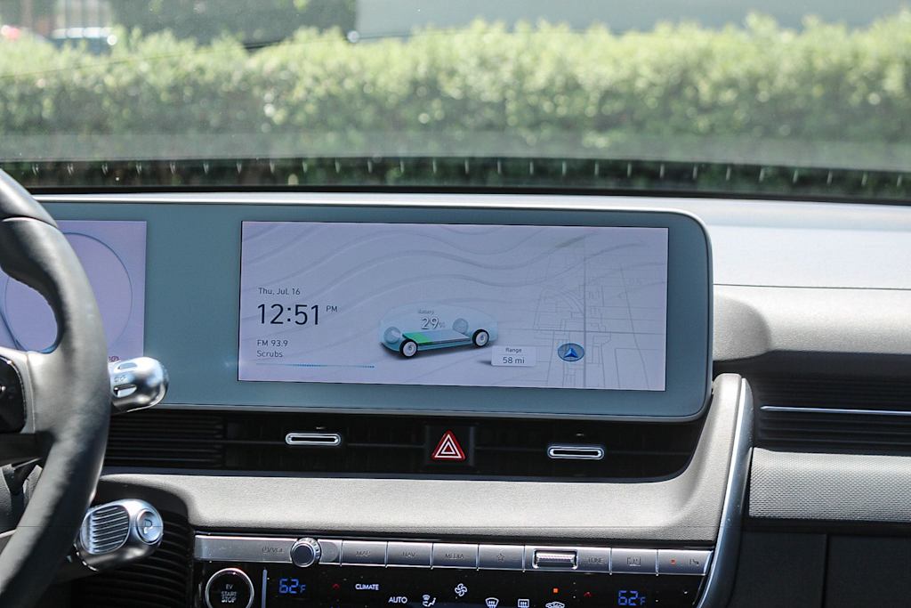 Thumbnail: 2024 Hyundai Ioniq 5 - 23