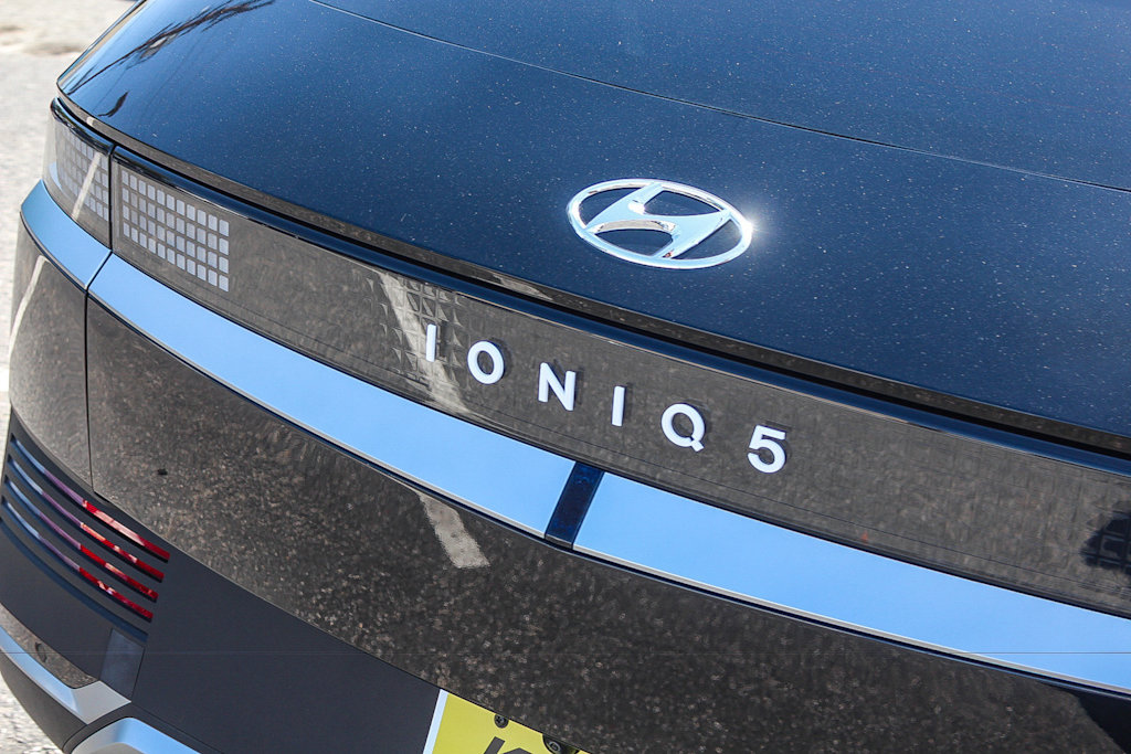 Thumbnail: 2024 Hyundai Ioniq 5 - 19