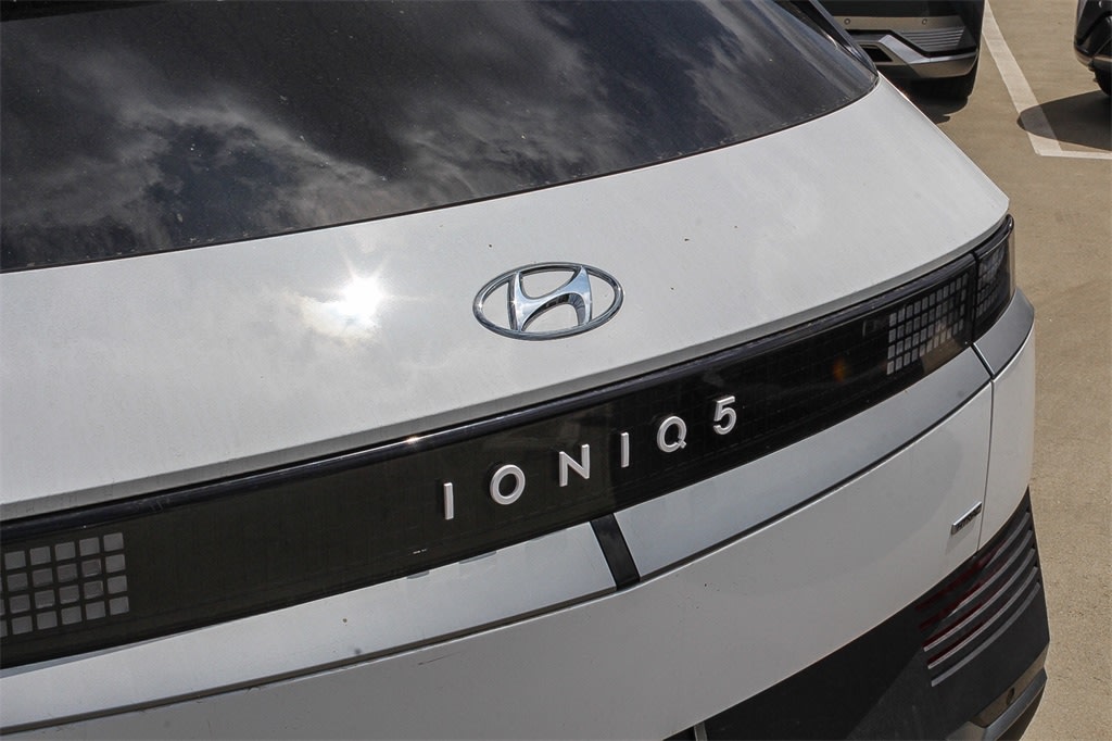 Thumbnail: 2024 Hyundai Ioniq 5 - 21