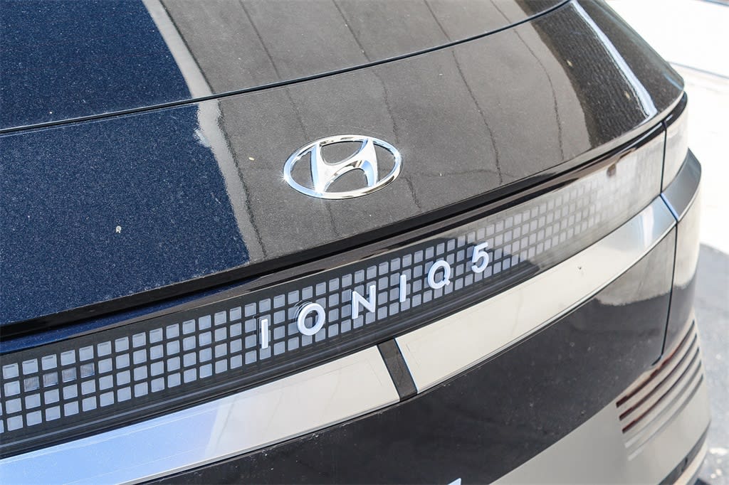 Thumbnail: 2024 Hyundai Ioniq 5 - 21