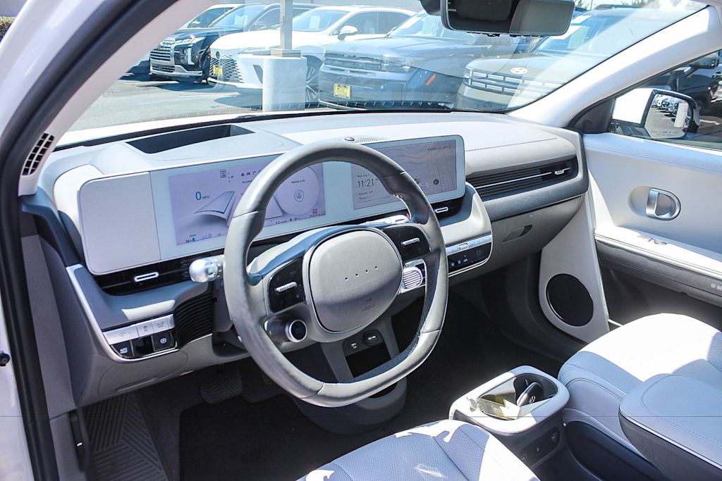 Thumbnail: 2024 Hyundai Ioniq 5 - 11