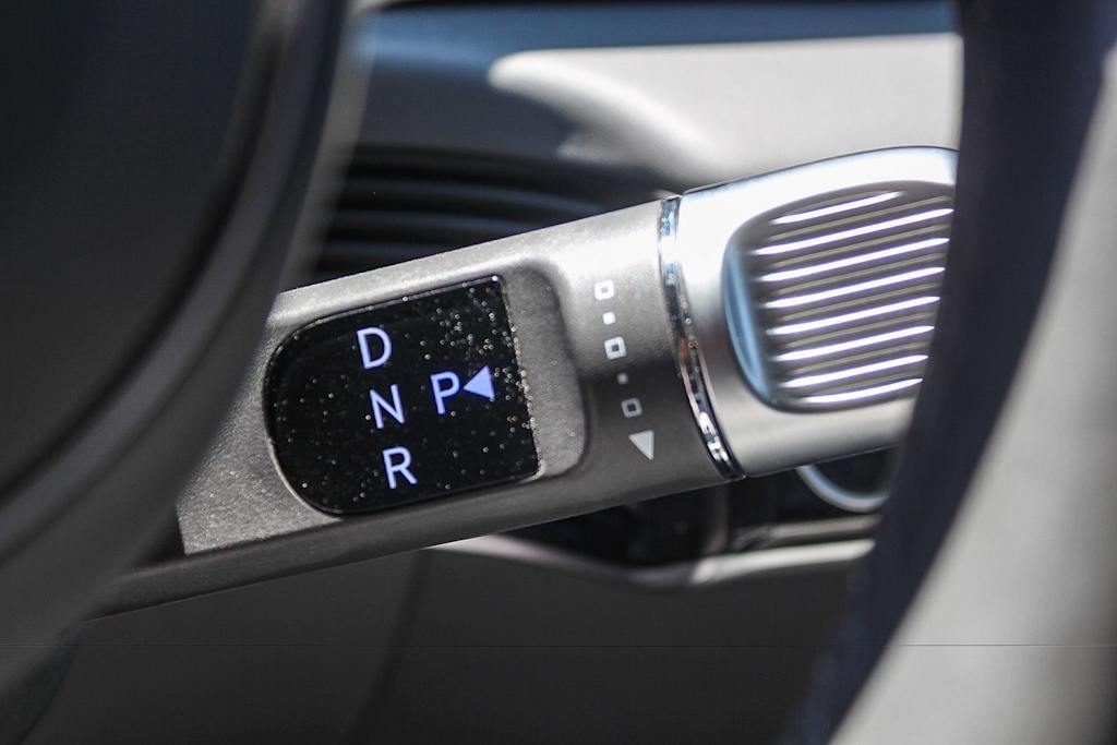 Thumbnail: 2024 Hyundai Ioniq 5 - 24