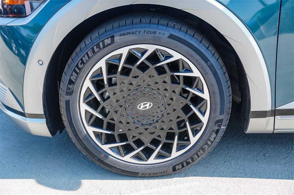 Thumbnail: 2024 Hyundai Ioniq 5 - 8
