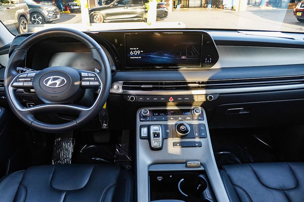Thumbnail: 2023 Hyundai Palisade - 2