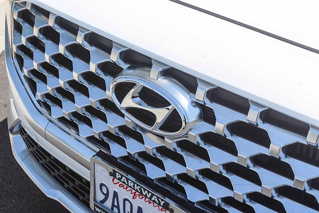Thumbnail: 2022 Hyundai Santa Fe - 23
