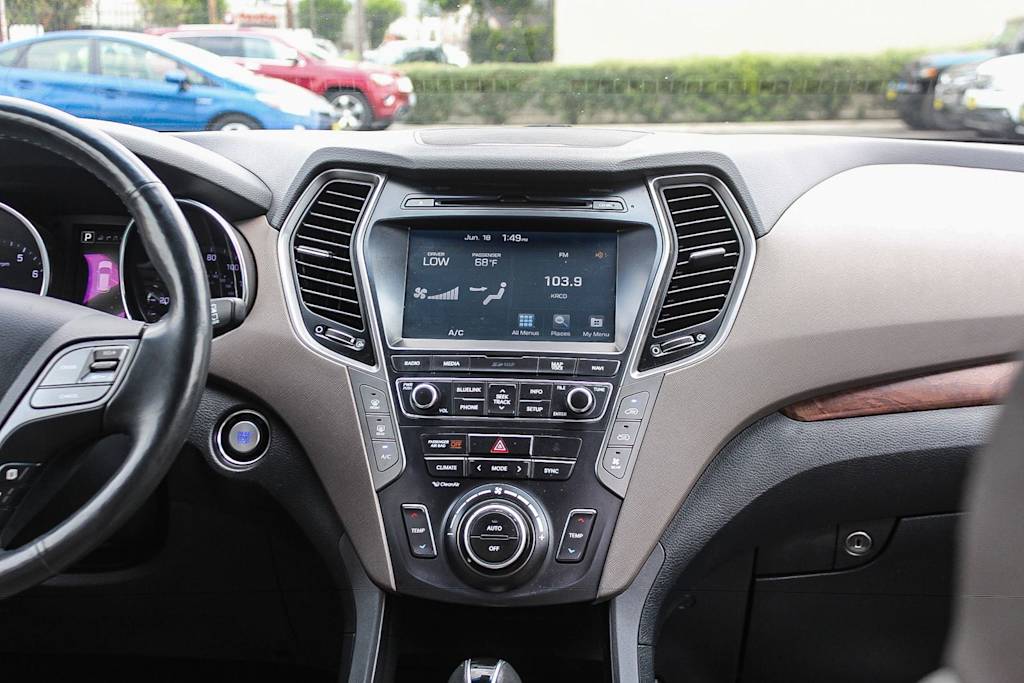 Thumbnail: 2018 Hyundai Santa Fe - 9