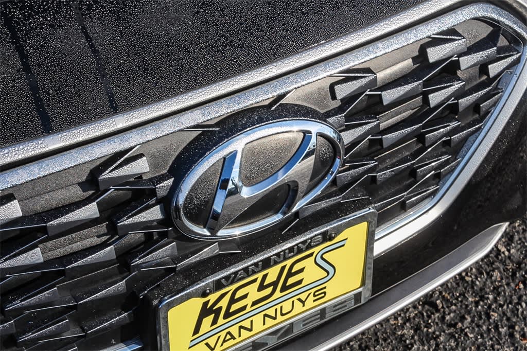 Thumbnail: 2022 Hyundai Ioniq - 25